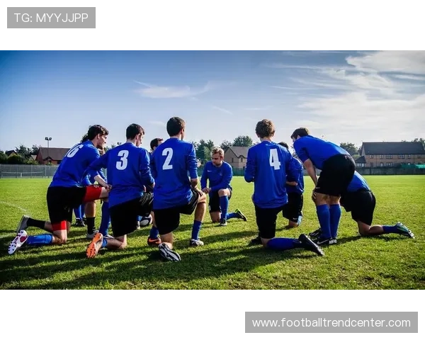 围绕德国足球甲级联赛的历史演变豪门争霸与青训体系全面深度观察