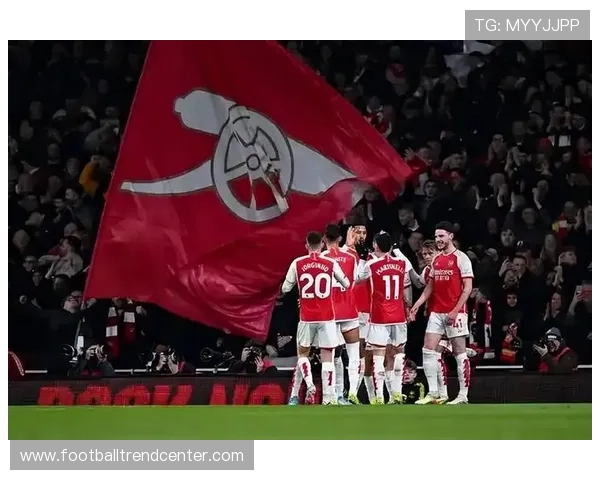 欧冠焦点战豪门对决新星闪耀转会传闻升温赛季走势再生变引发热议